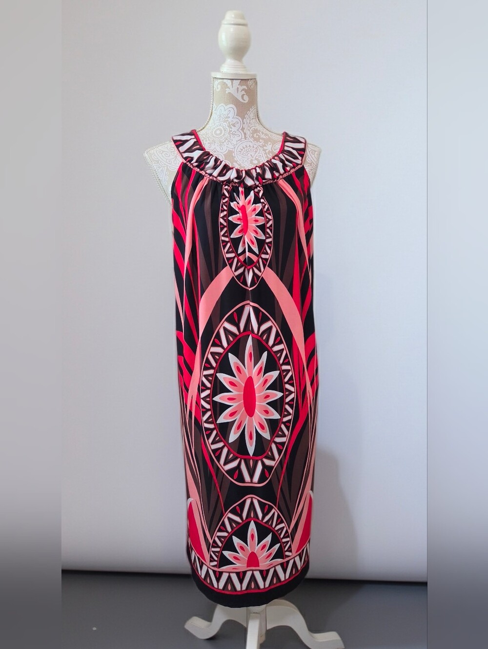 Cato Geometric Bold Print Sleeveless Dress Size 14/16W